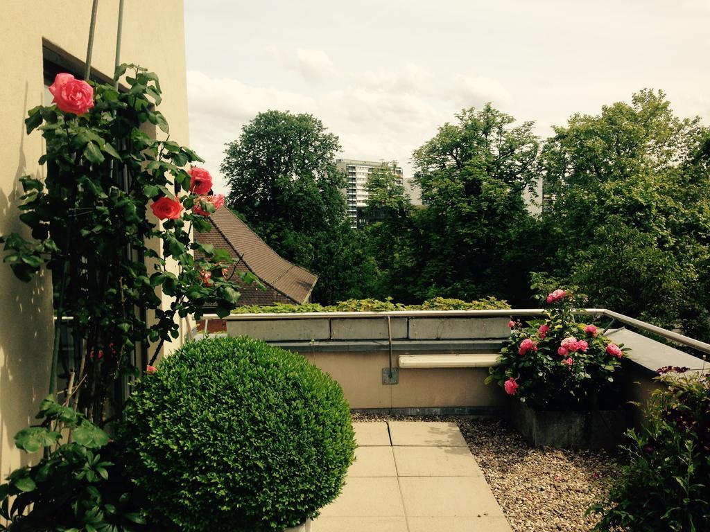 Avliving City Flat Basel With Roof Garden المظهر الخارجي الصورة